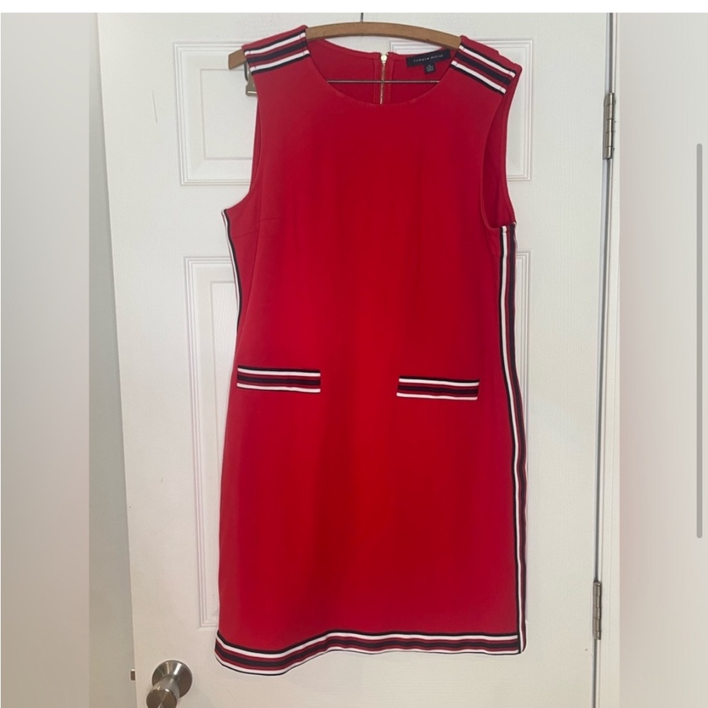 Tommy Hilfiger red,
Striped-Trim, Sleeveless Dress - XL - Picture 4 of 5